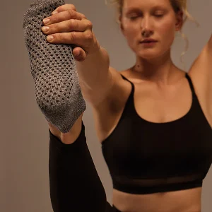 Calzini grigi per yoga e pilates in cotone