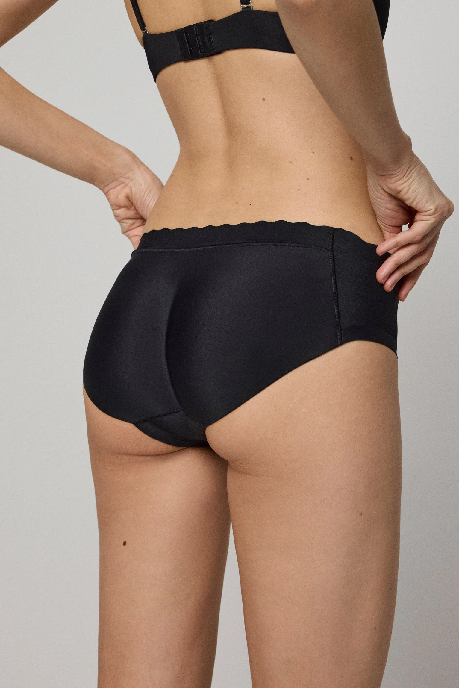 Mutandine push up - immagine 2