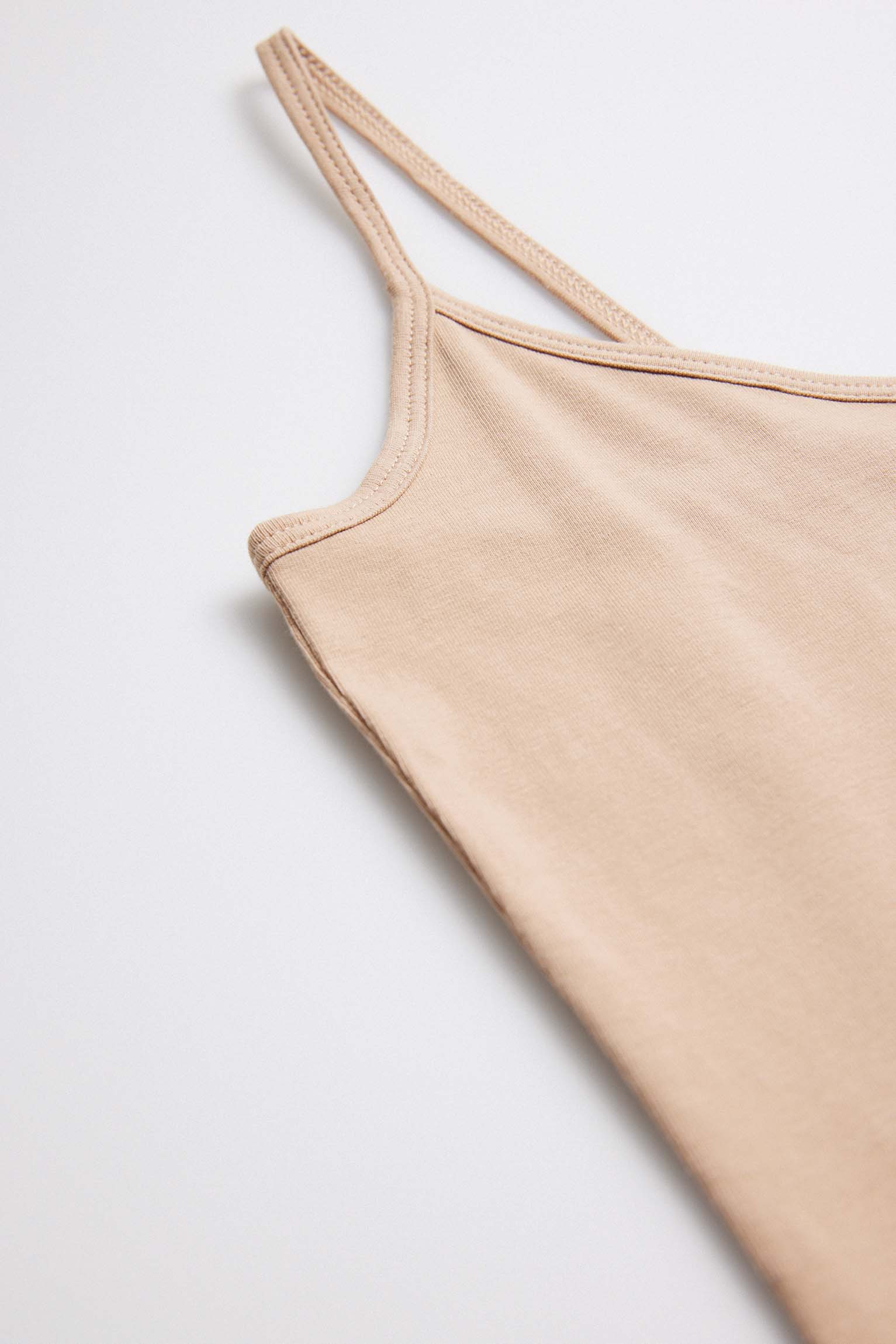 Canottiera con cinturino sottile - immagine 5