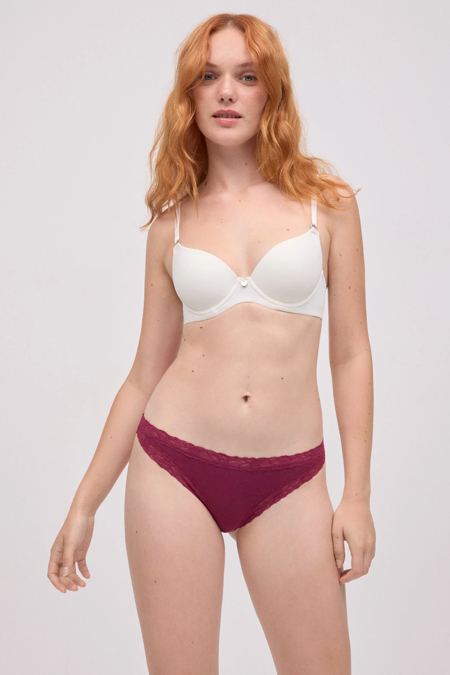 Perizoma in cotone con dettagli in pizzo granato - immagine 3