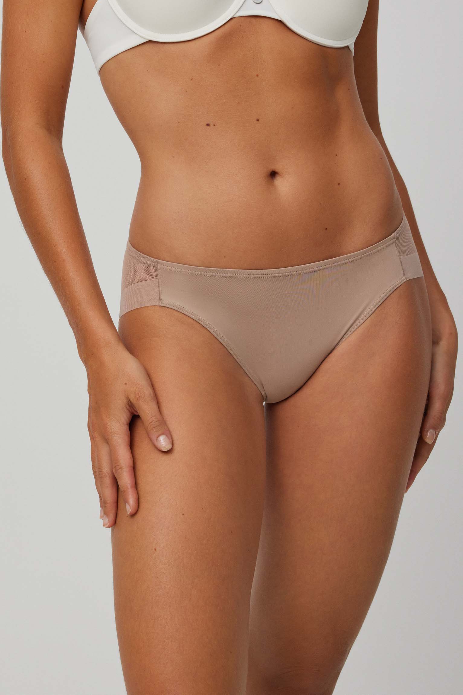 Mutandina in tulle visone - immagine 2