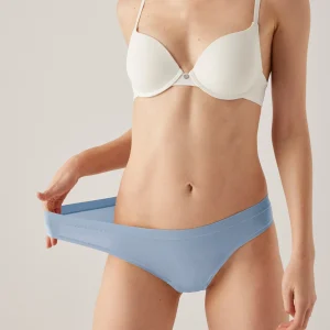Slip mini blu adapt con finiture invisibili