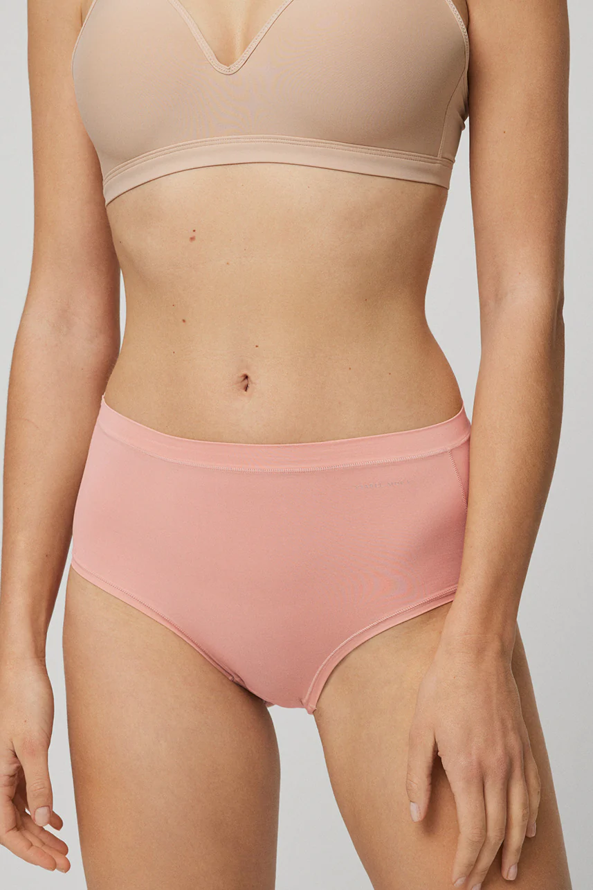 Slip a vita alta con cuciture invisibili rosa