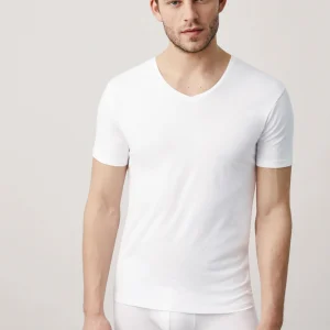 Canottiera bianca a maniche corte con scollo a V