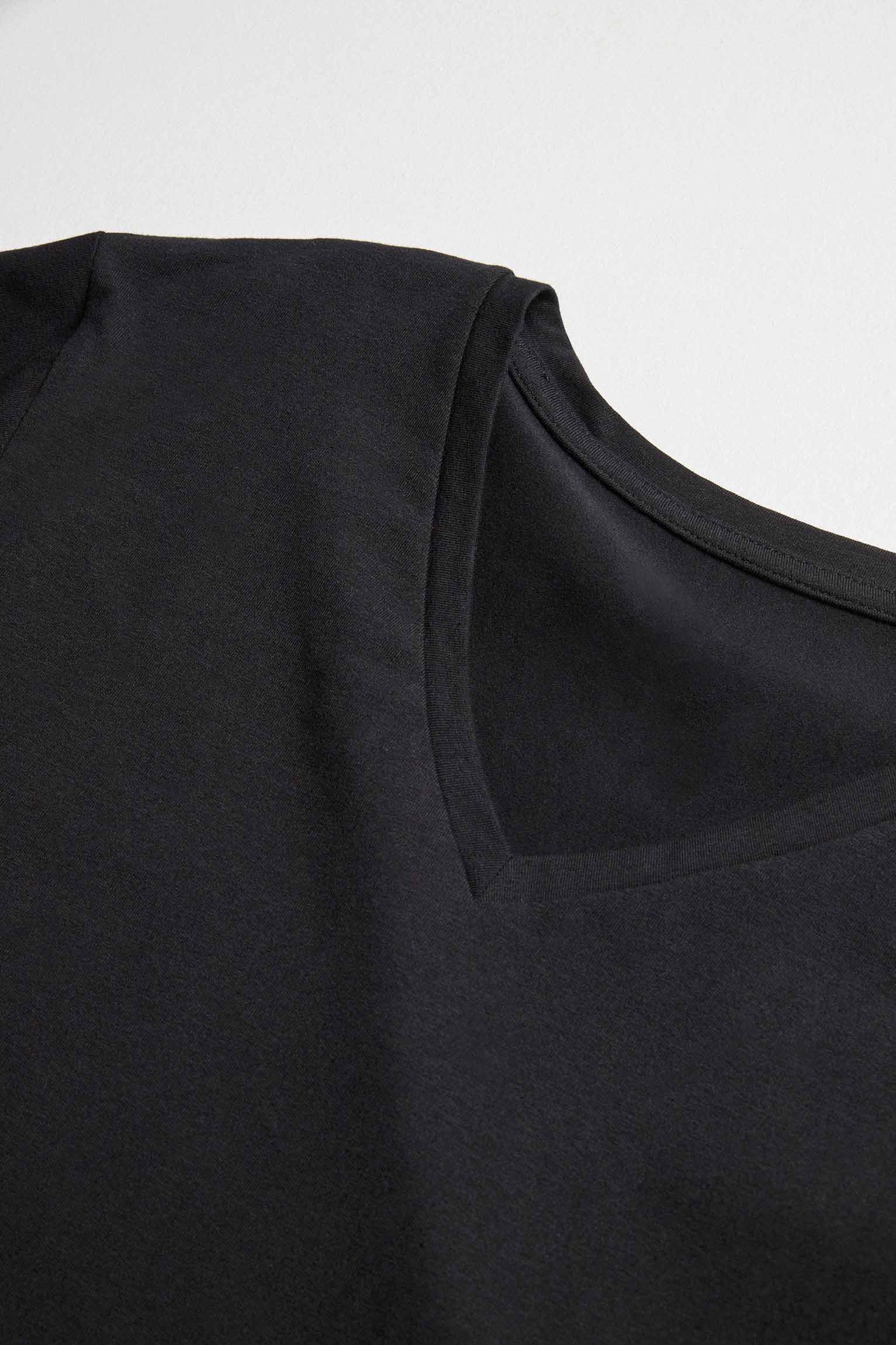 Canottiera nera a maniche lunghe con scollo a V - immagine 5