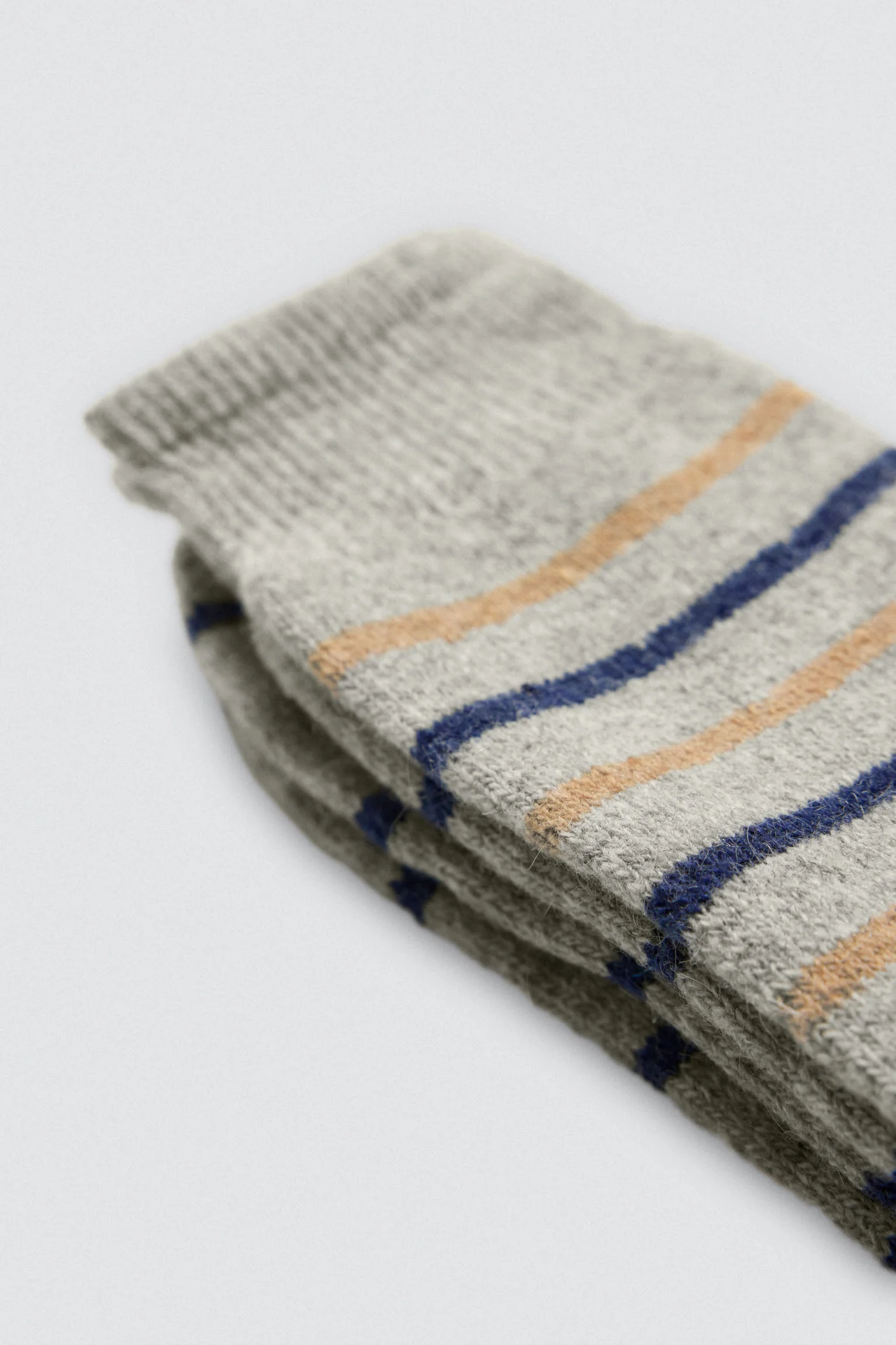 Confezione da 3 calzini in angora con polsini anti-pressione e stampa geometrica - immagine 6