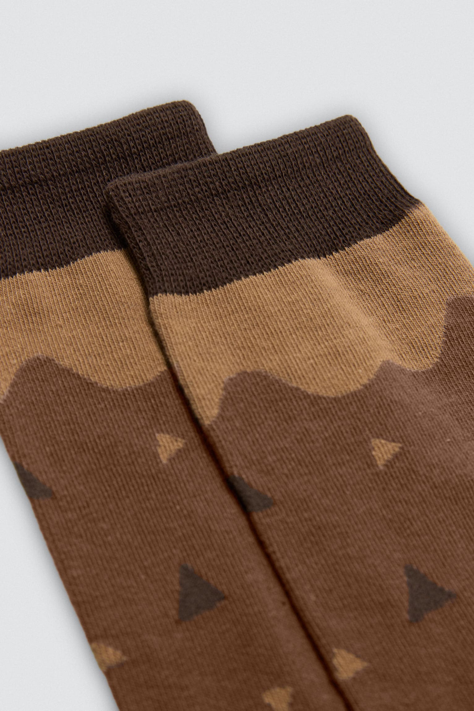 Confezione regalo di 3 calzini a forma di muffin al cioccolato - immagine 8