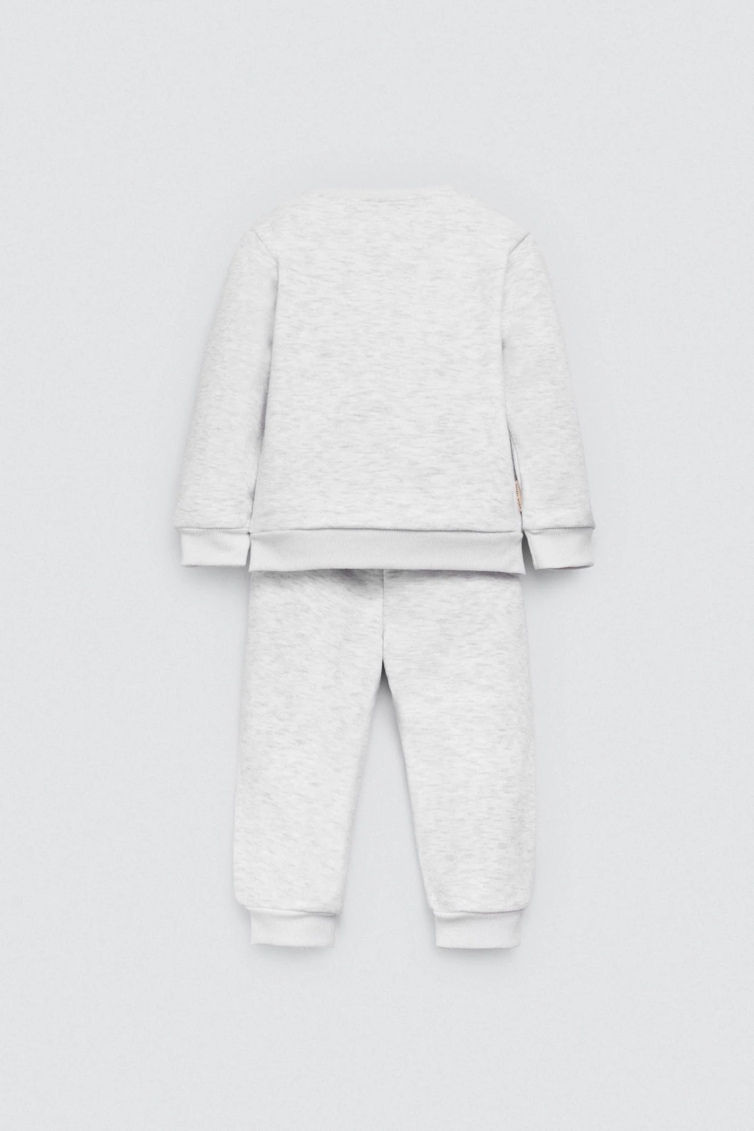 PREVENDITA Set base per neonati: felpa grigia e jogger - immagine 5