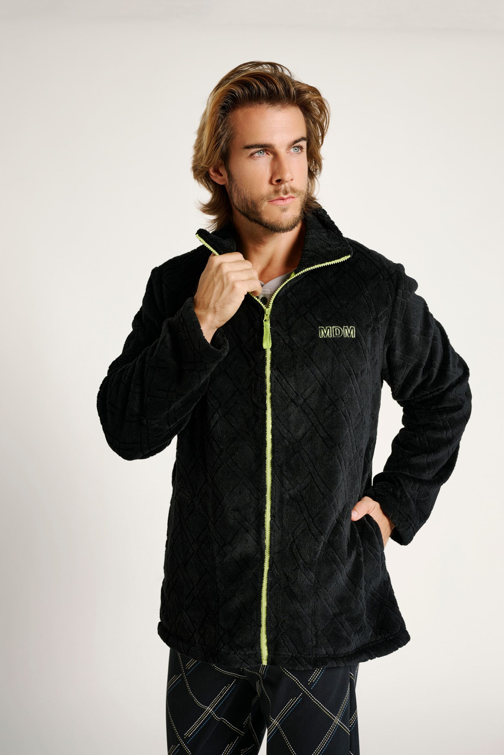 Accappatoio da uomo con cerniera e trama a rombi | MUYDEMI