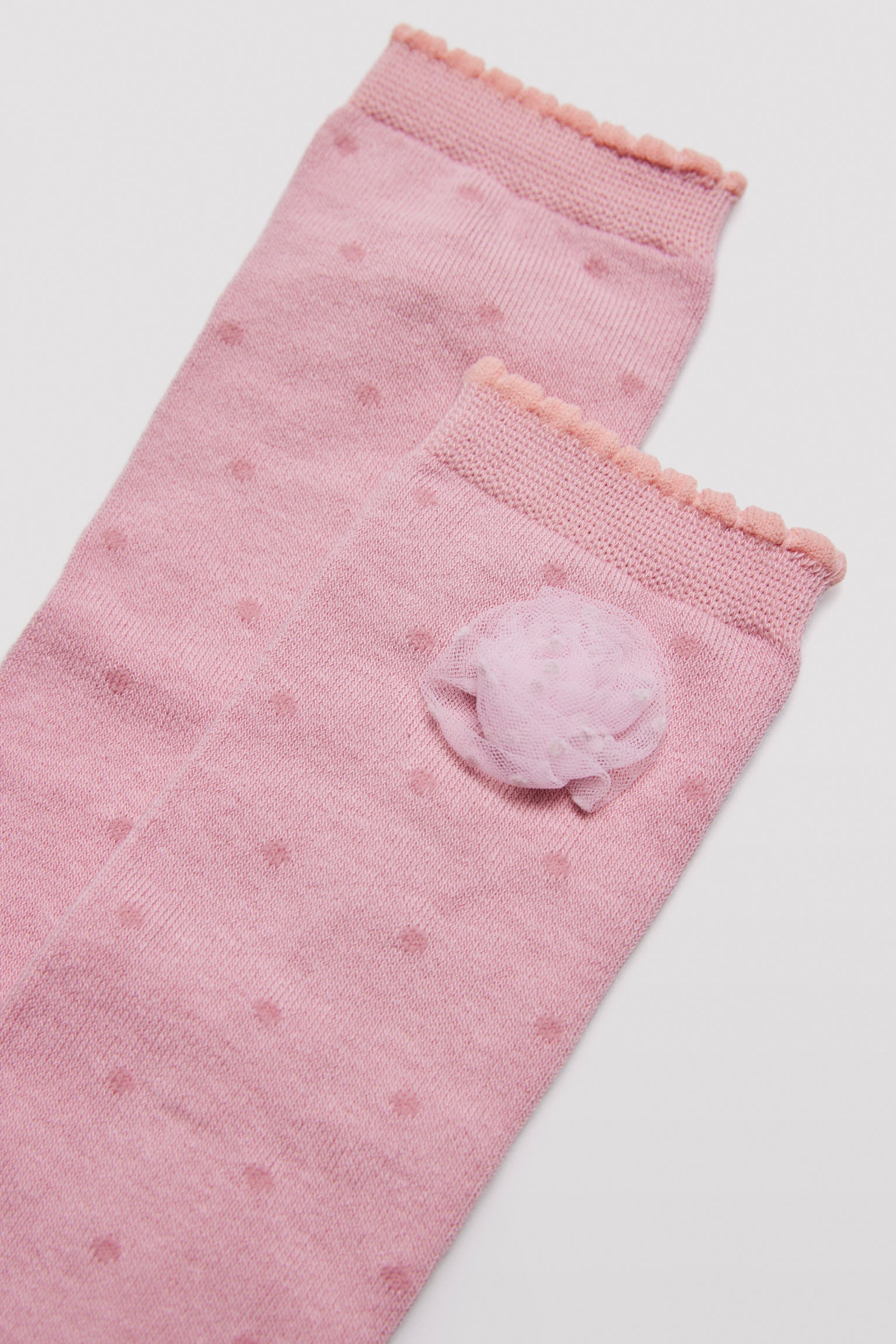 Confezione da 3 calzini lunghi da bambina con dettaglio fiore puntinato - immagine 5