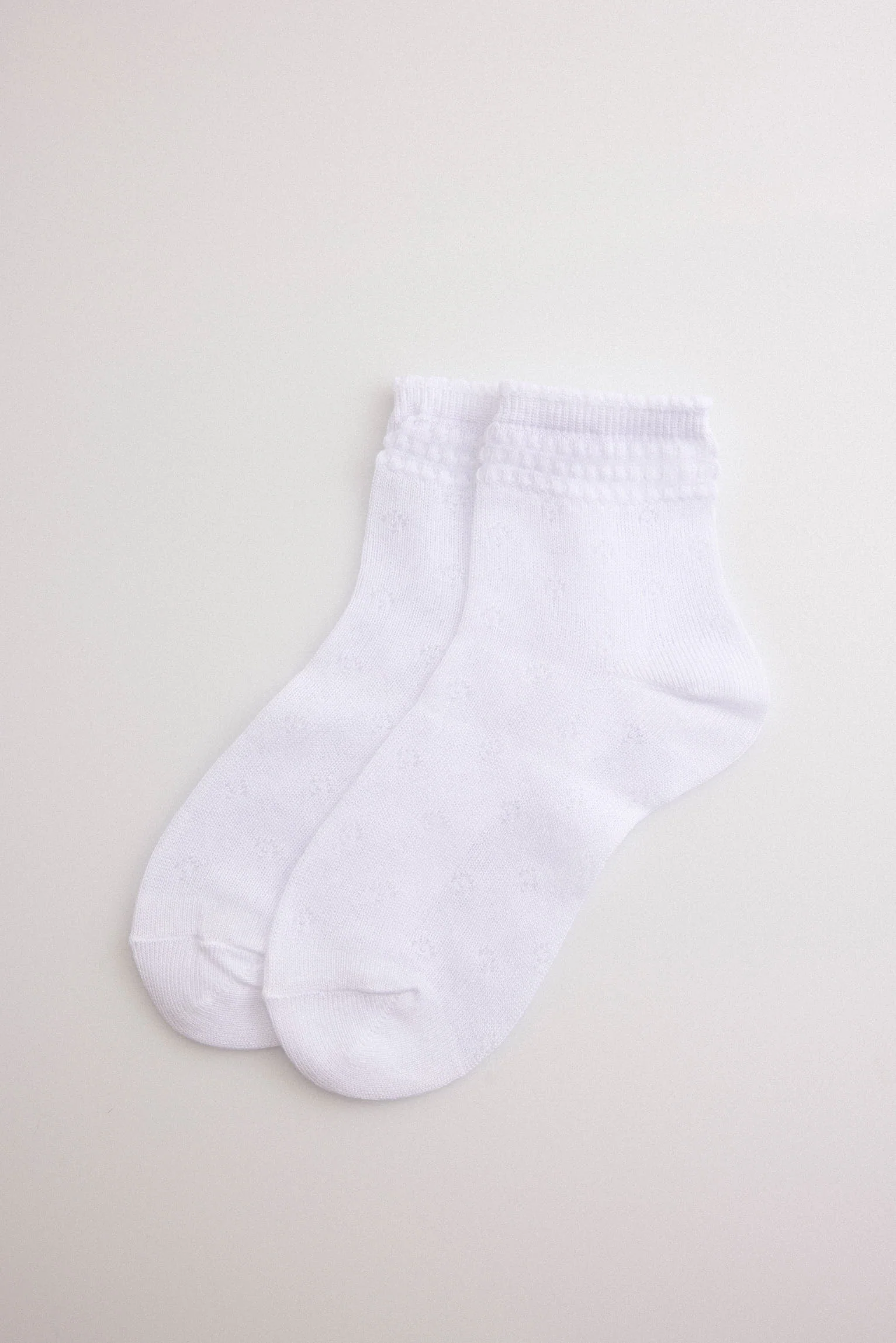 Calzini da cerimonia per bambini con dettagli bianchi - immagine 2