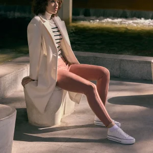 Leggings rosa effetto scamosciato con dettaglio cucitura frontale