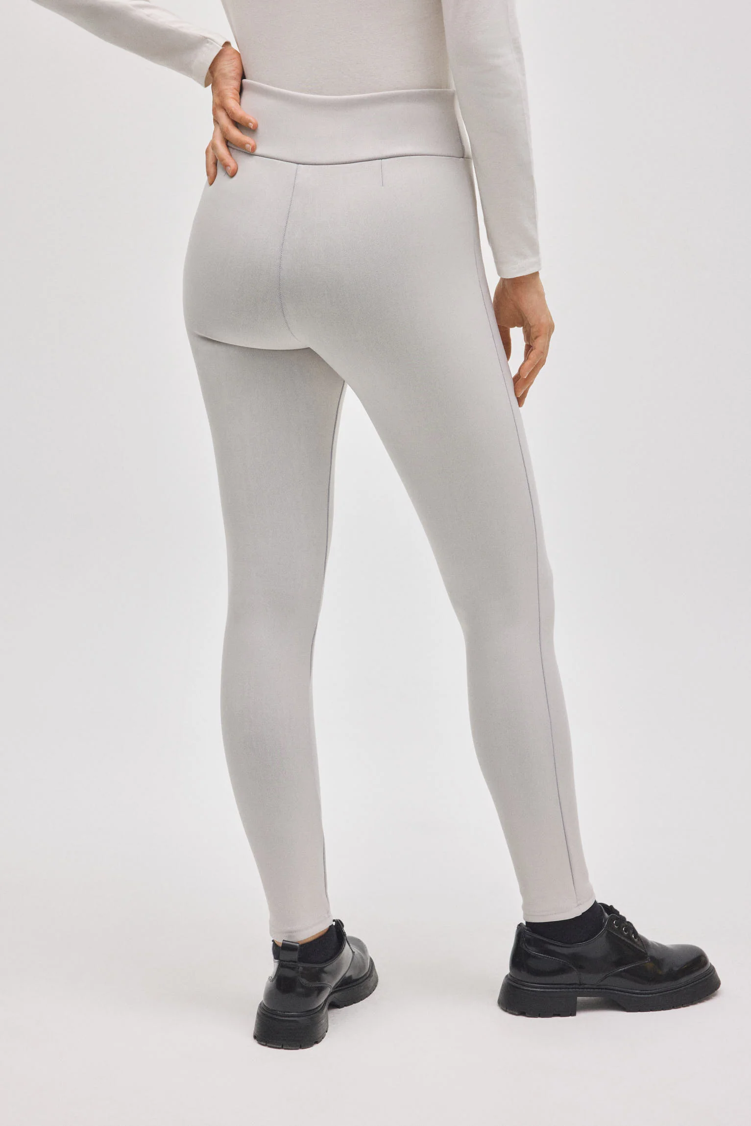 Leggings termici effetto pelle avorio - immagine 4