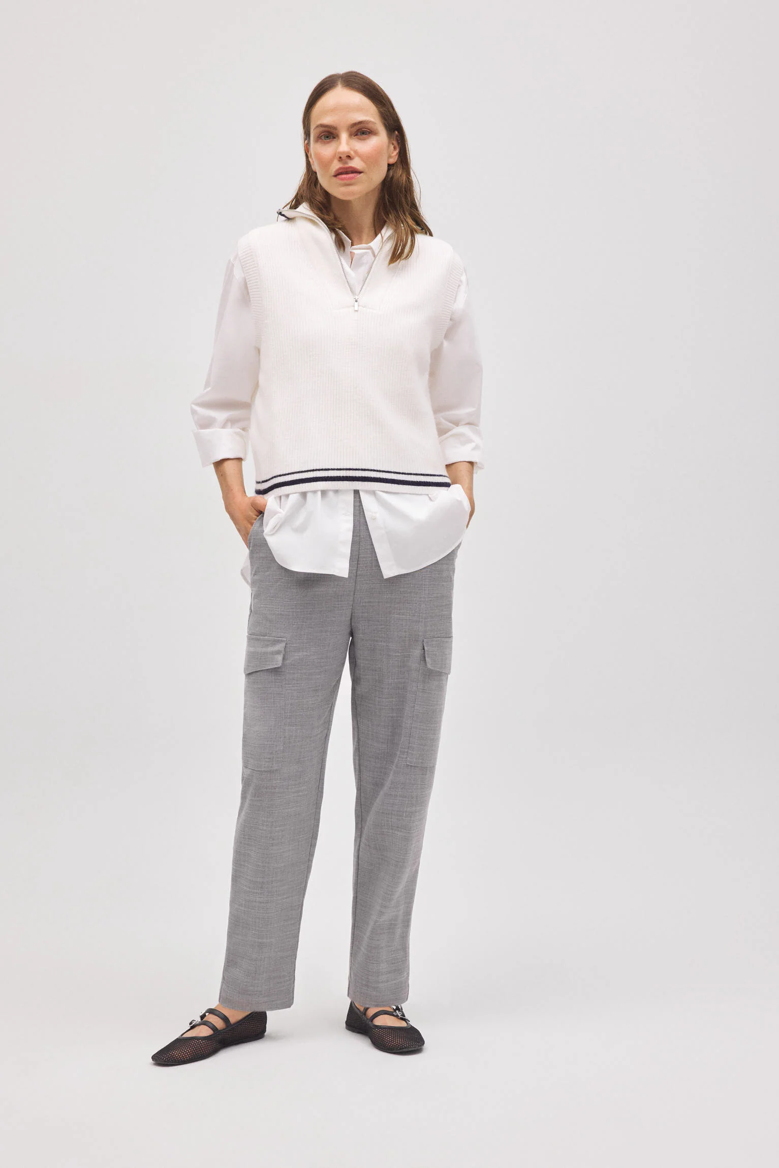 Pantaloni cargo grigi casual - immagine 4