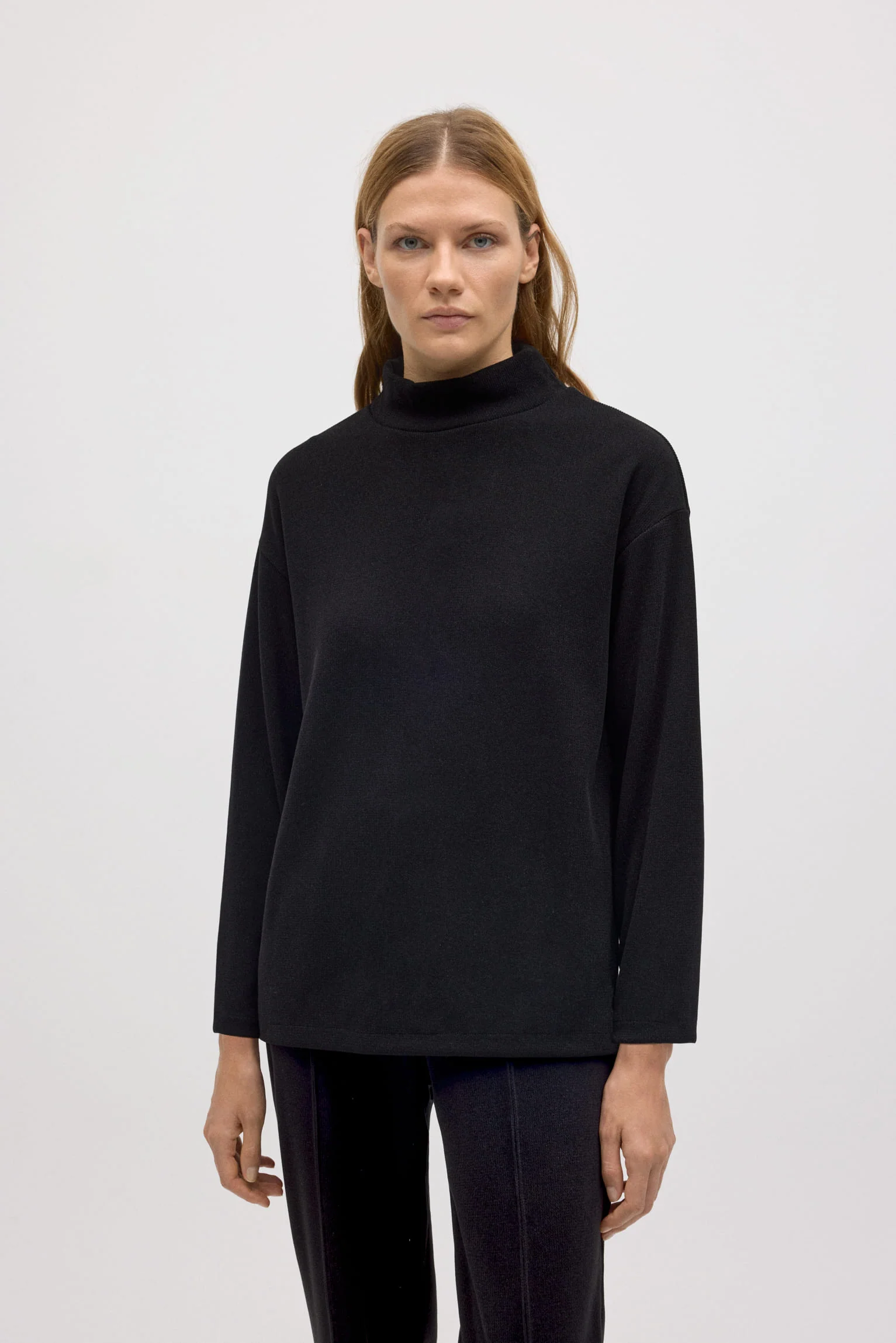 Maglione con collo Perkins effetto velluto a coste nero