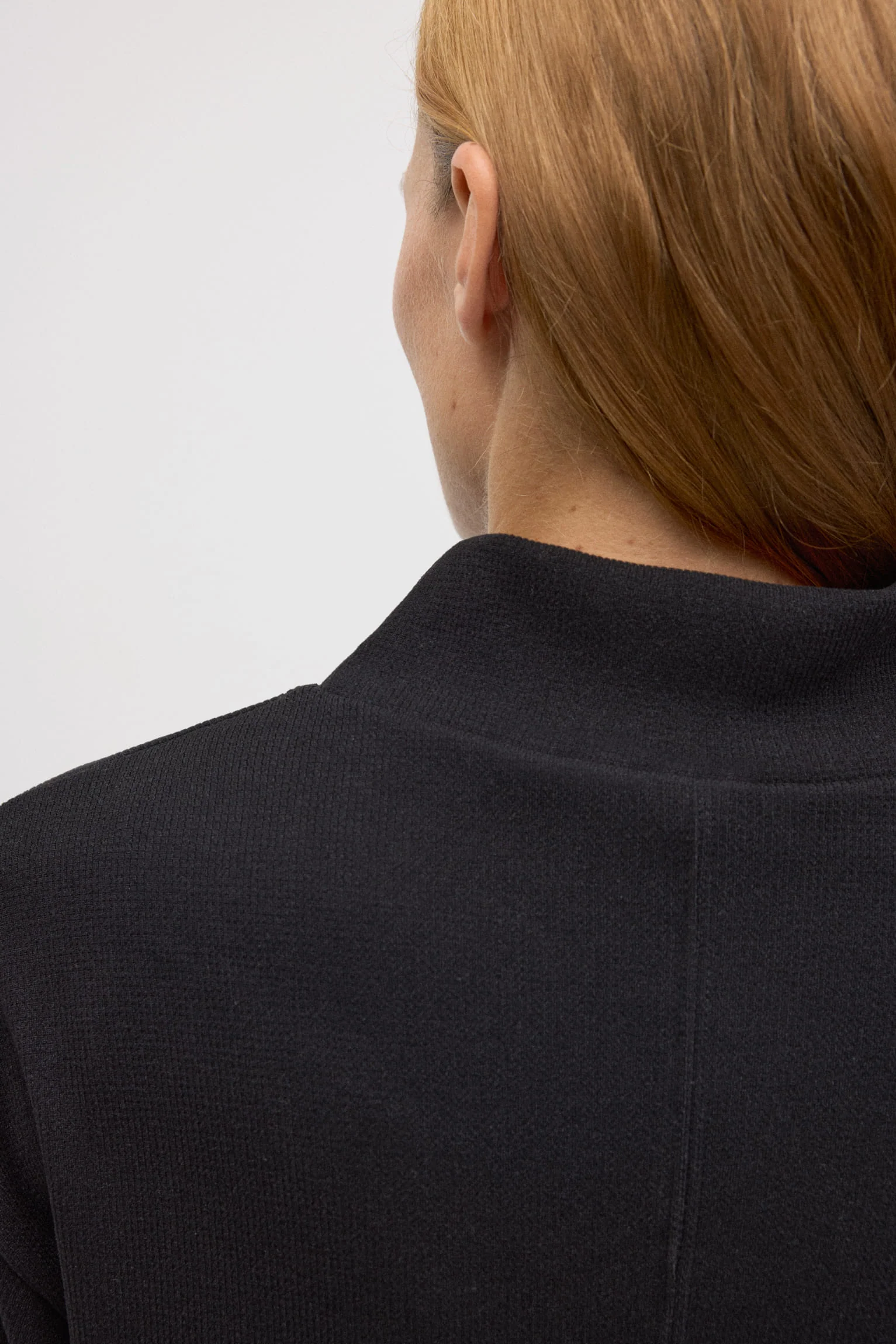 Maglione con collo Perkins effetto velluto a coste nero - immagine 3