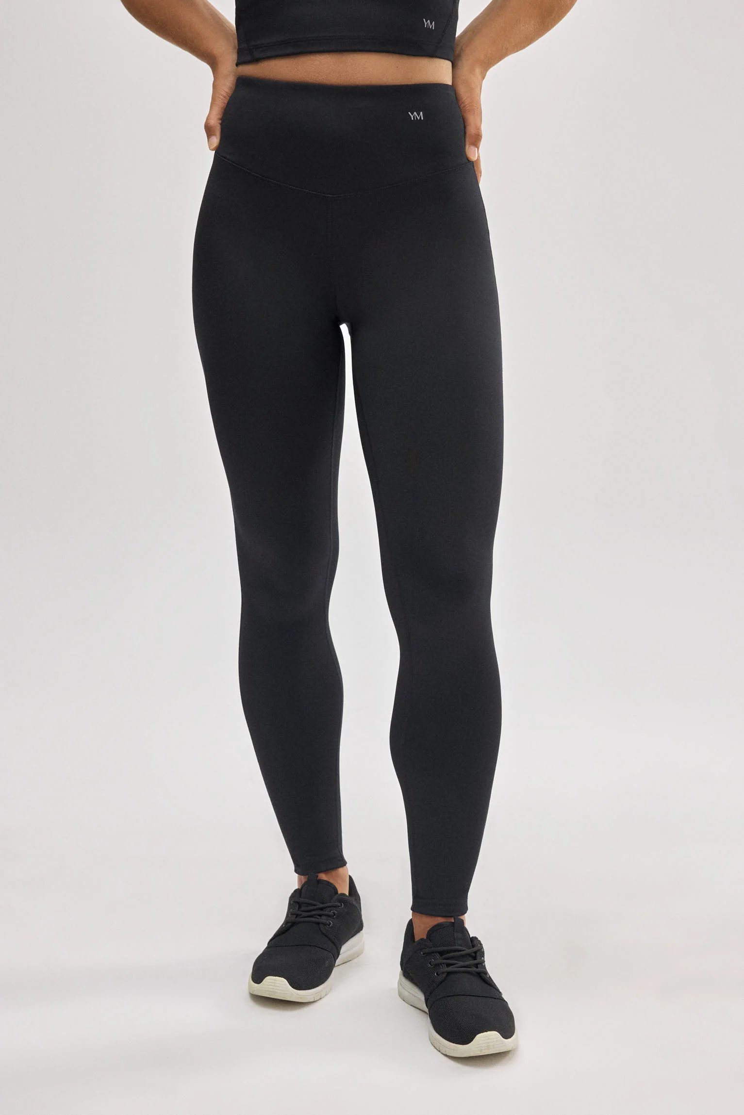 Leggings sportivi neri a vita alta