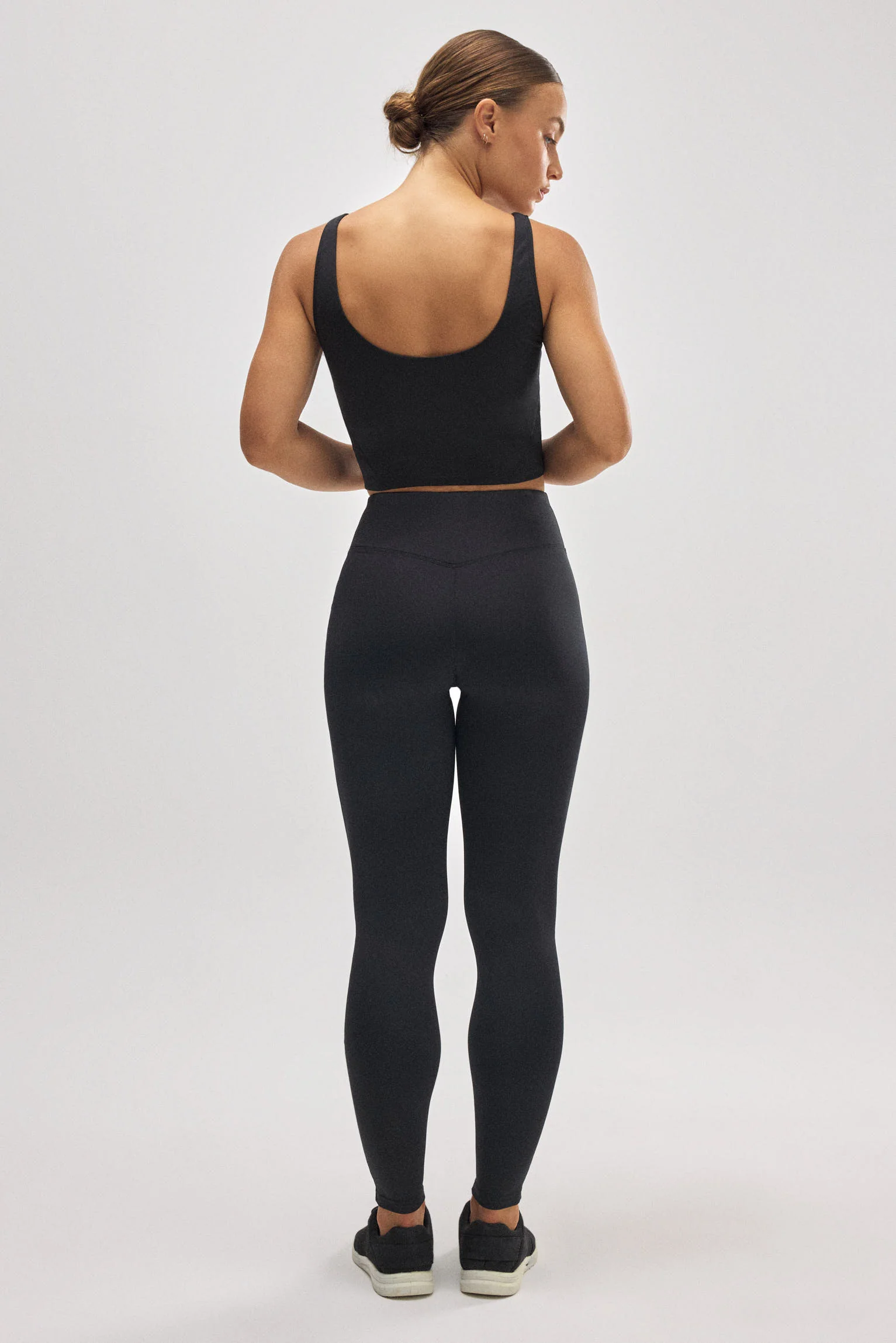 Leggings sportivi neri a vita alta - immagine 4