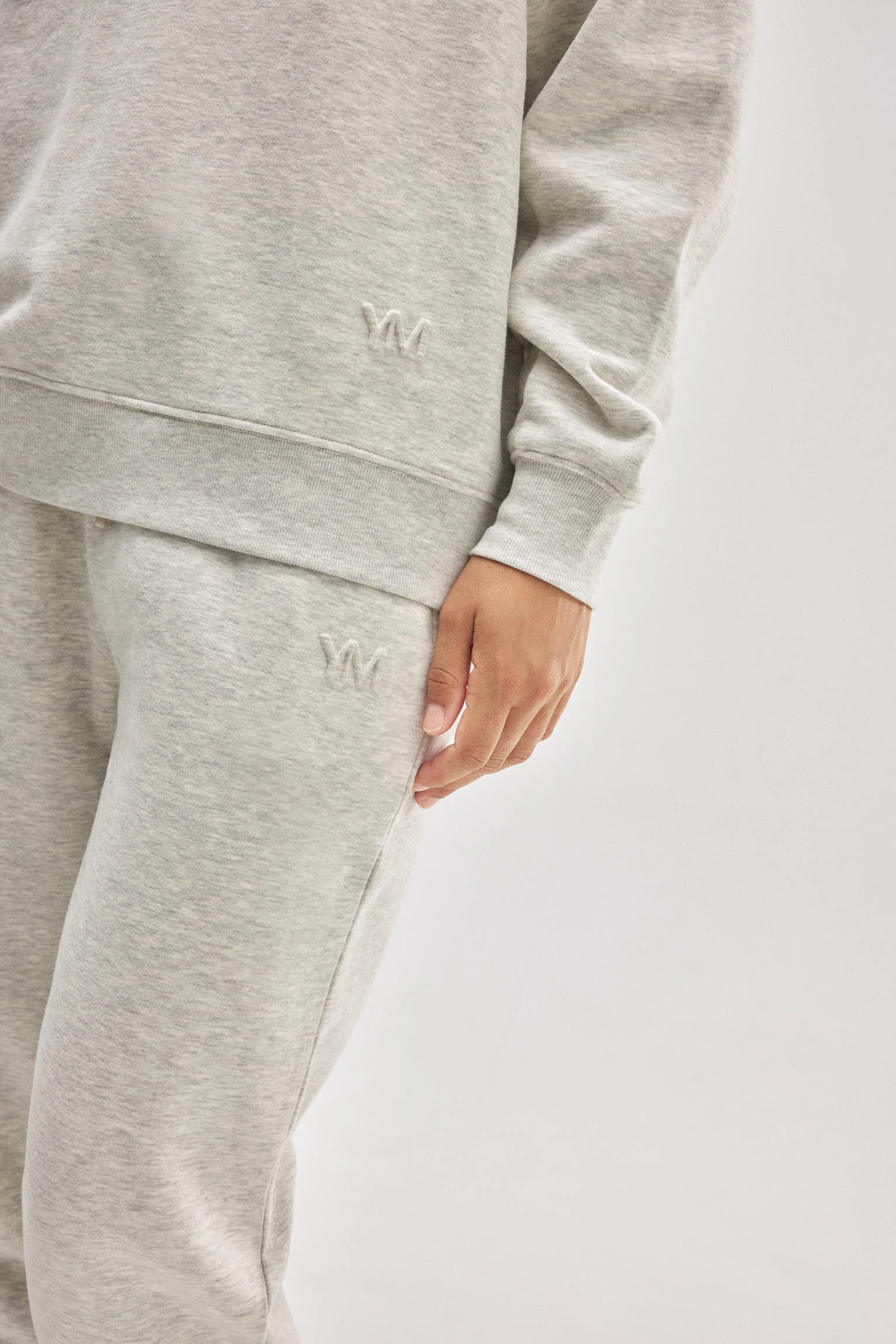 Felpa girocollo con interno in pile grigio - immagine 5