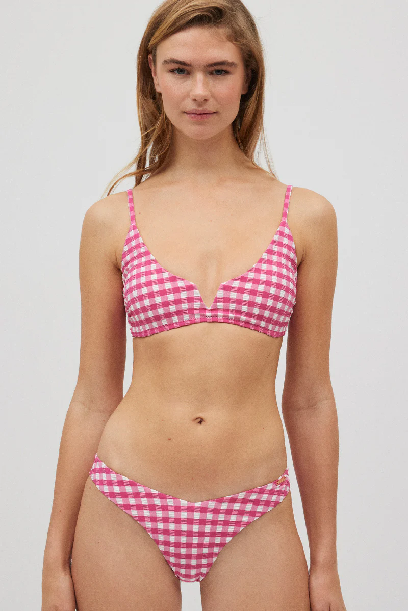 Top bikini a triangolo vichy con texture rosa - immagine 4