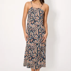 Abito lungo stampato senza spalline