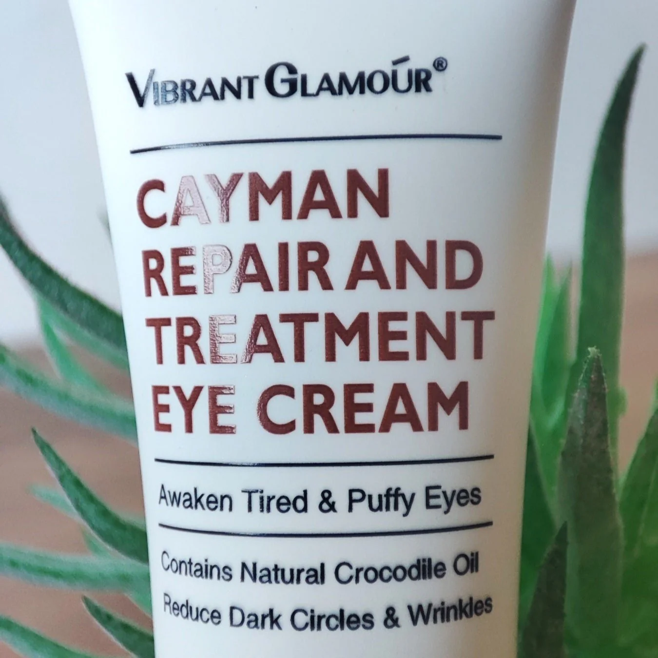 Crema contorno occhi: effetto lifting in 2 minuti - immagine 5